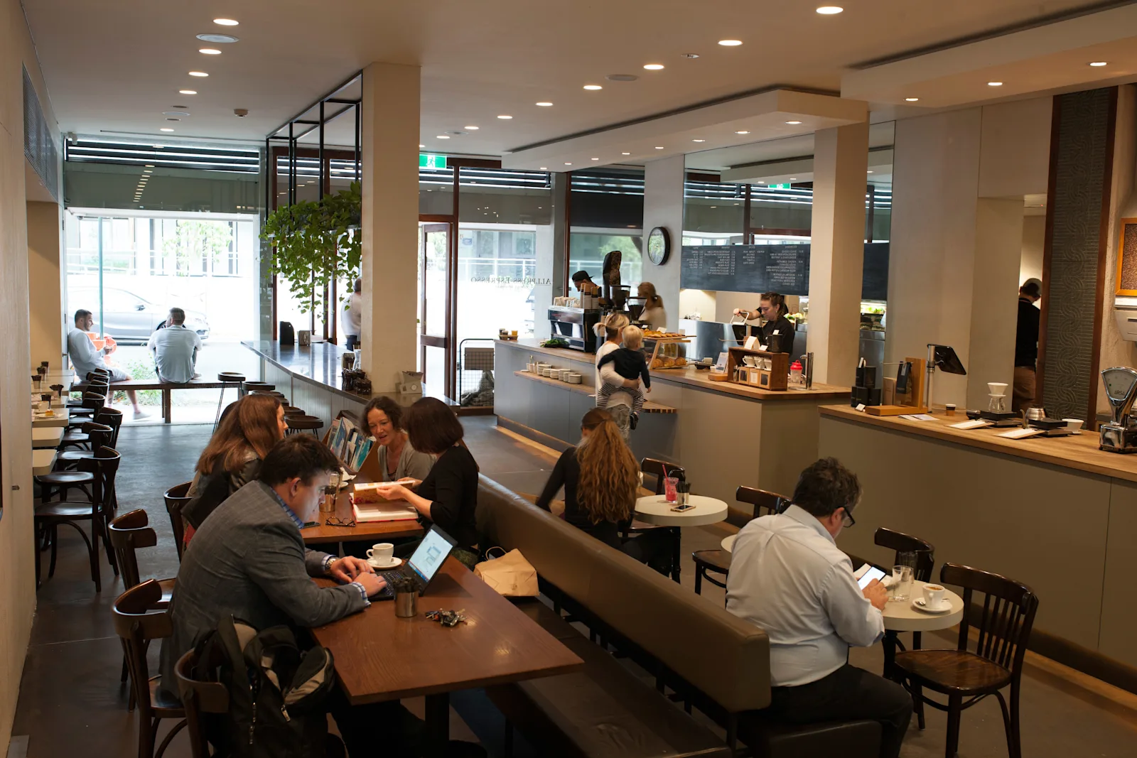 カフェビジネスのさらなる成長に向けて